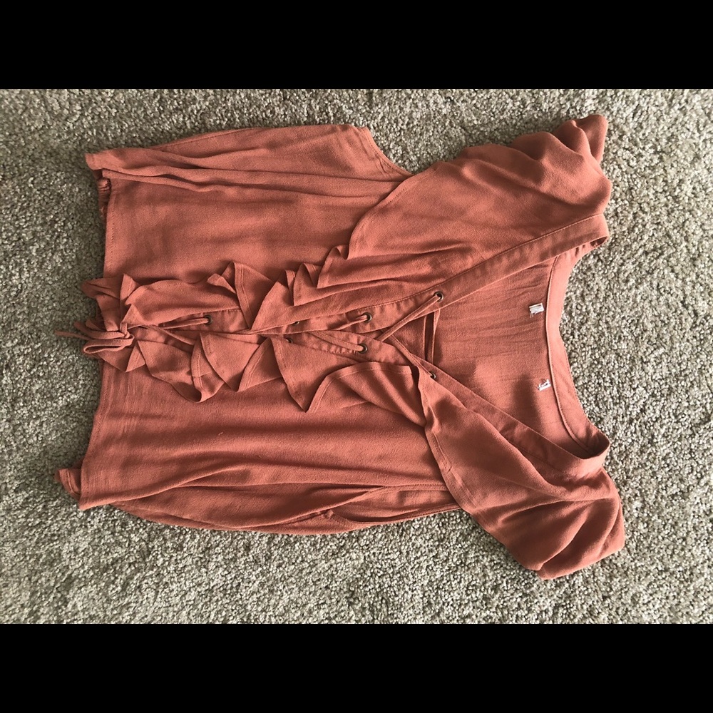Tops - Picture 3 of 3